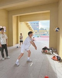 西安：多方护航   少年逐梦|体育场|西安市人民体育场|体育中考|西安市|陕西省_新浪新闻