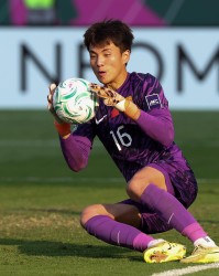 单届U23亚洲杯面对10+射正情况下，李昊是唯一保持100%扑救成功率的门将